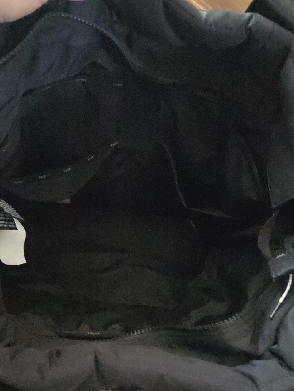 Vuori All Around Tote - Picture 7 of 11